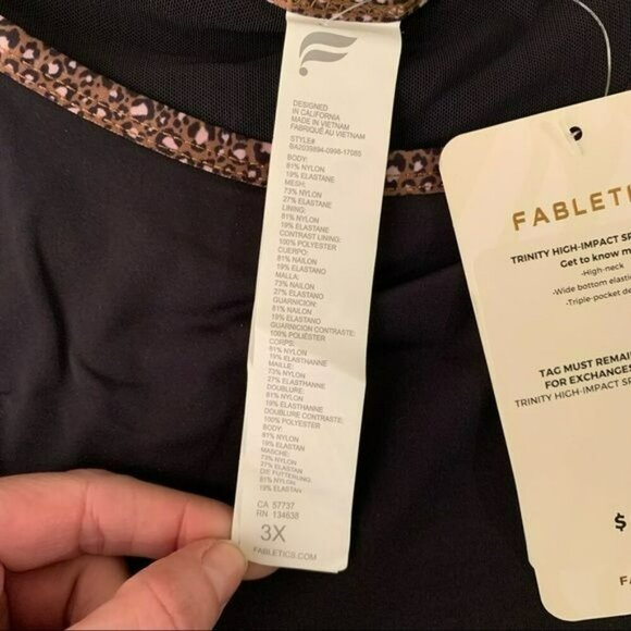 Fabletics trinity high impact high neck sports bra with back pocket in purple - Picture 6 of 6